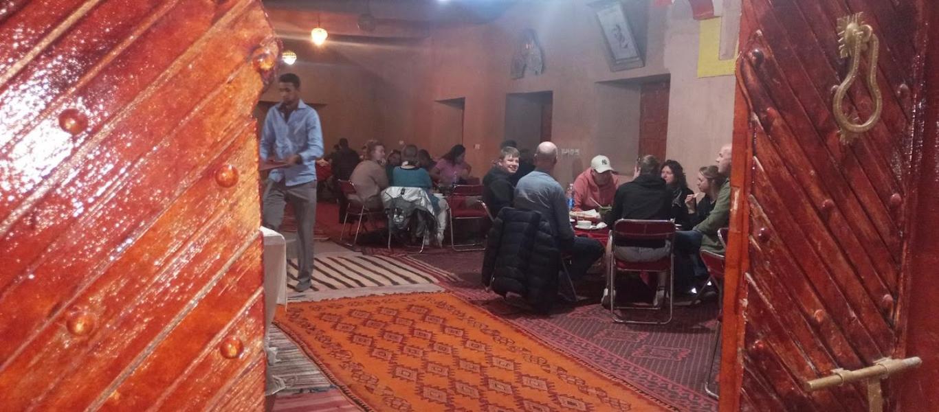 Auberge Restaurant Tissili " Oasis De Fint" Buitenkant foto